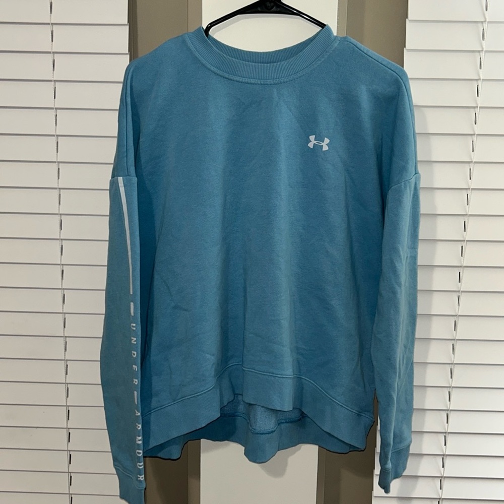 UA crewneck
